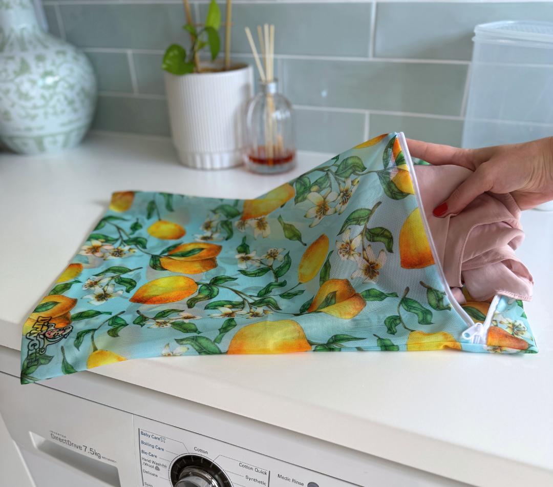 Lemon Twist Wash Bag