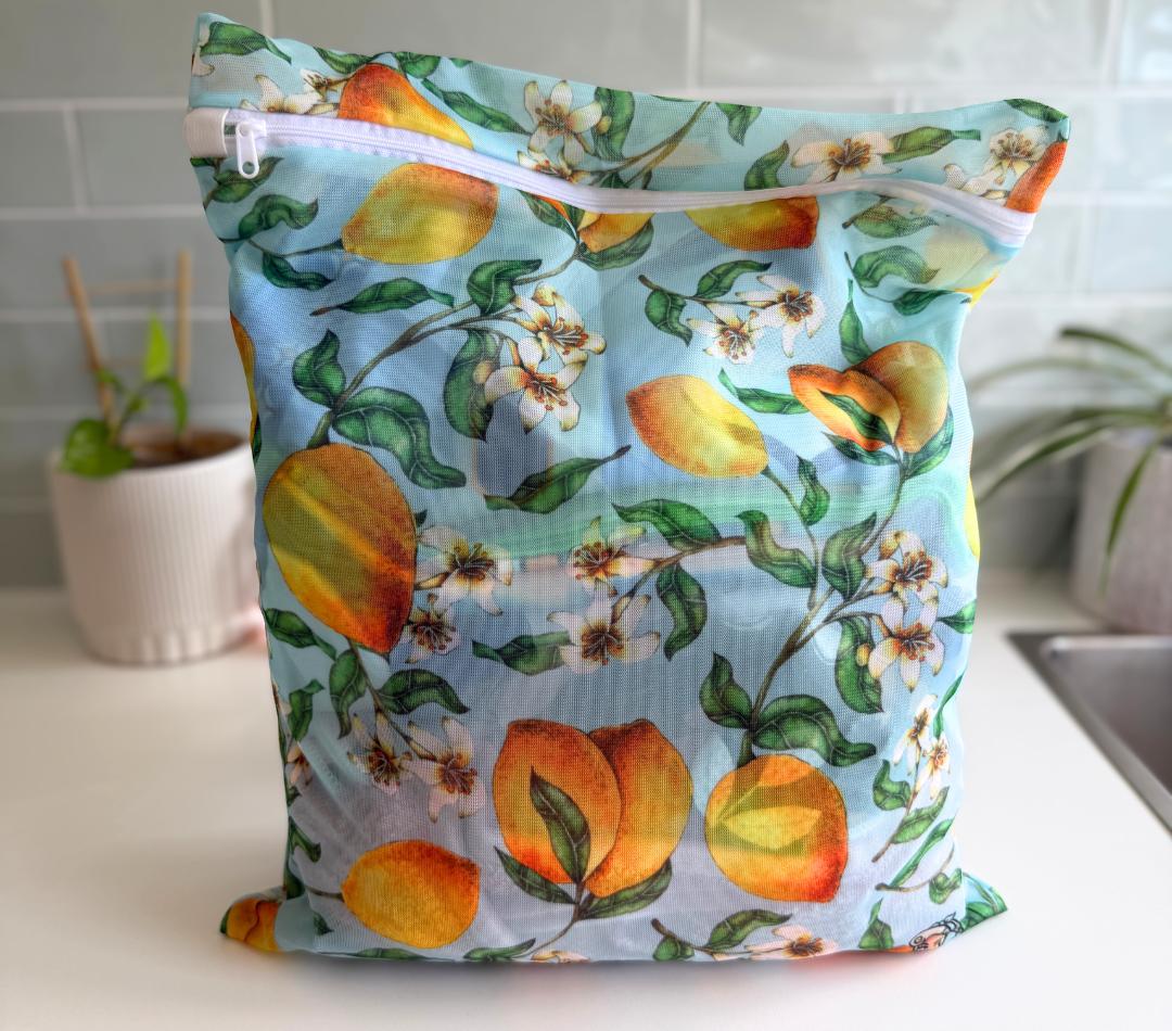 Lemon Twist Wash Bag